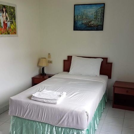 Welcome Inn Hotel @ Karon Beach. Single Room From Only 500 Baht Phuket Bagian luar foto