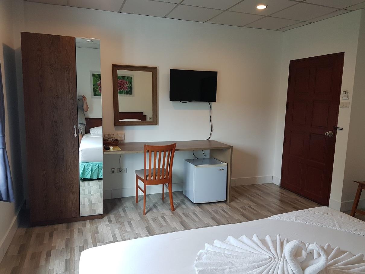 Welcome Inn Hotel @ Karon Beach. Single Room From Only 500 Baht Phuket Bagian luar foto