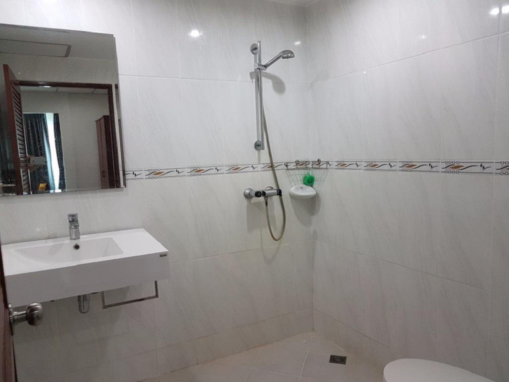 Welcome Inn Hotel @ Karon Beach. Single Room From Only 500 Baht Phuket Bagian luar foto