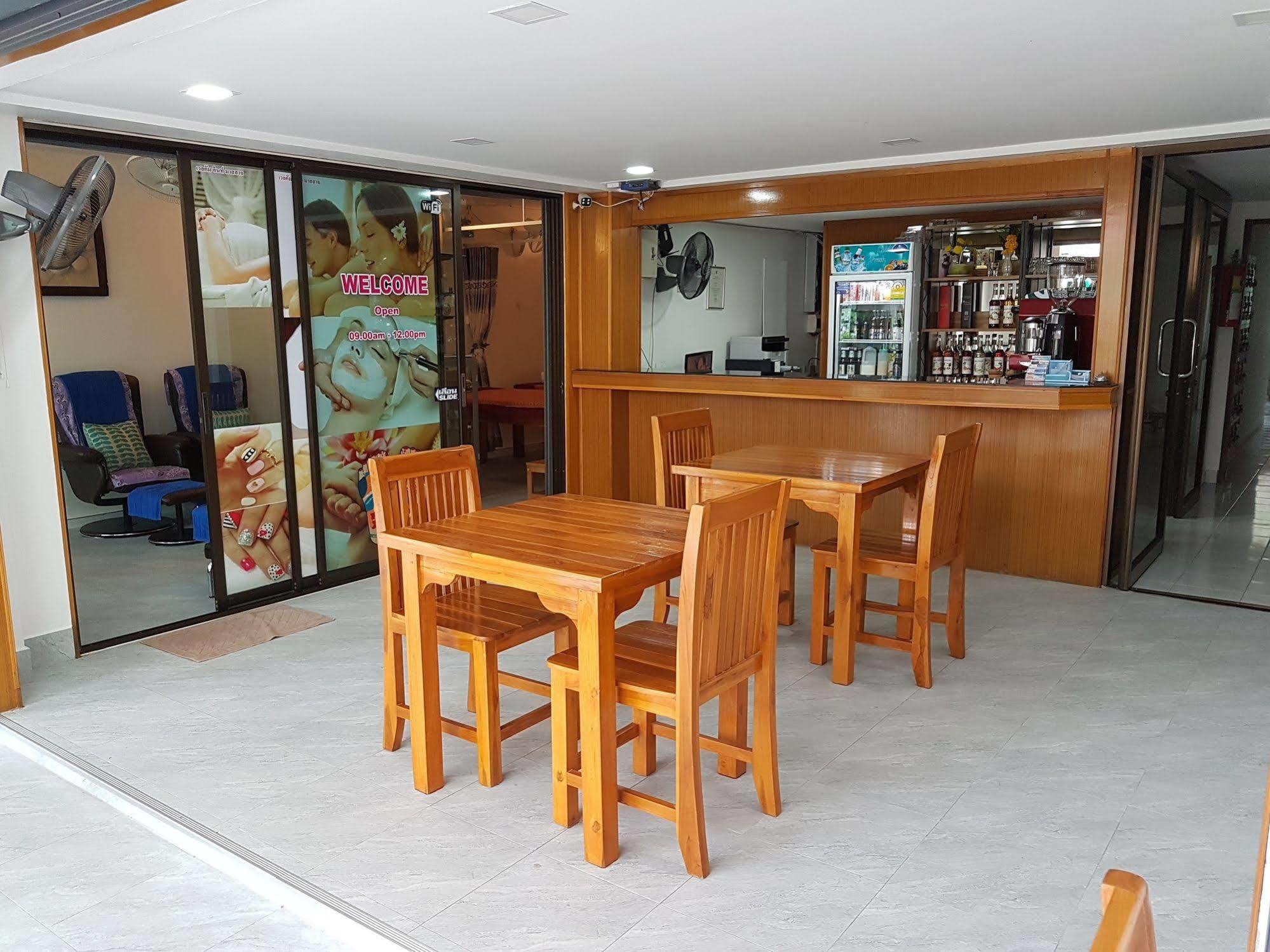 Welcome Inn Hotel @ Karon Beach. Single Room From Only 500 Baht Phuket Bagian luar foto